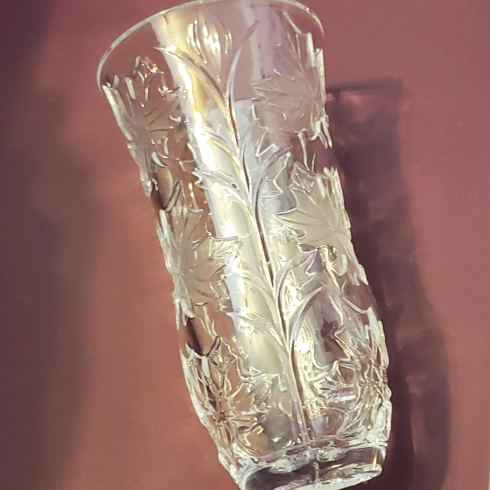 Deplomb vintage lead crystal frosted maple leaves vase 9 inches tall